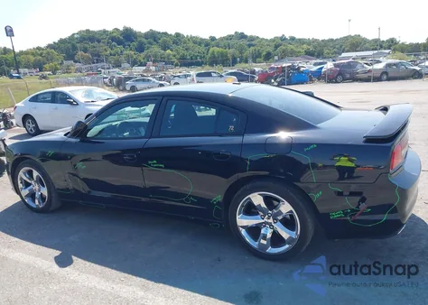 2014 Dodge Charger R/T z USA, uszkodzony, nr VIN 2C3CDXCT9EH213715
